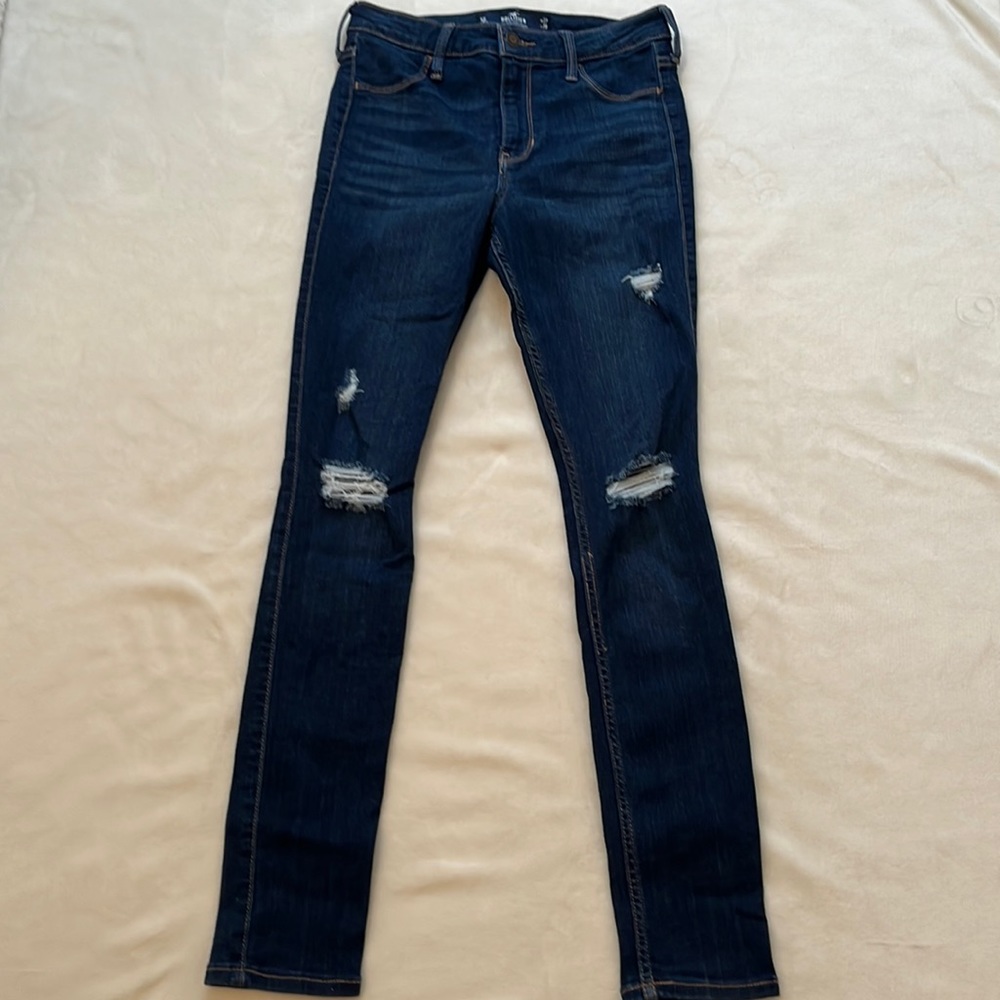 👖Hollister Dark wash High rise jean legging! Brand new never worn size 5!👖
